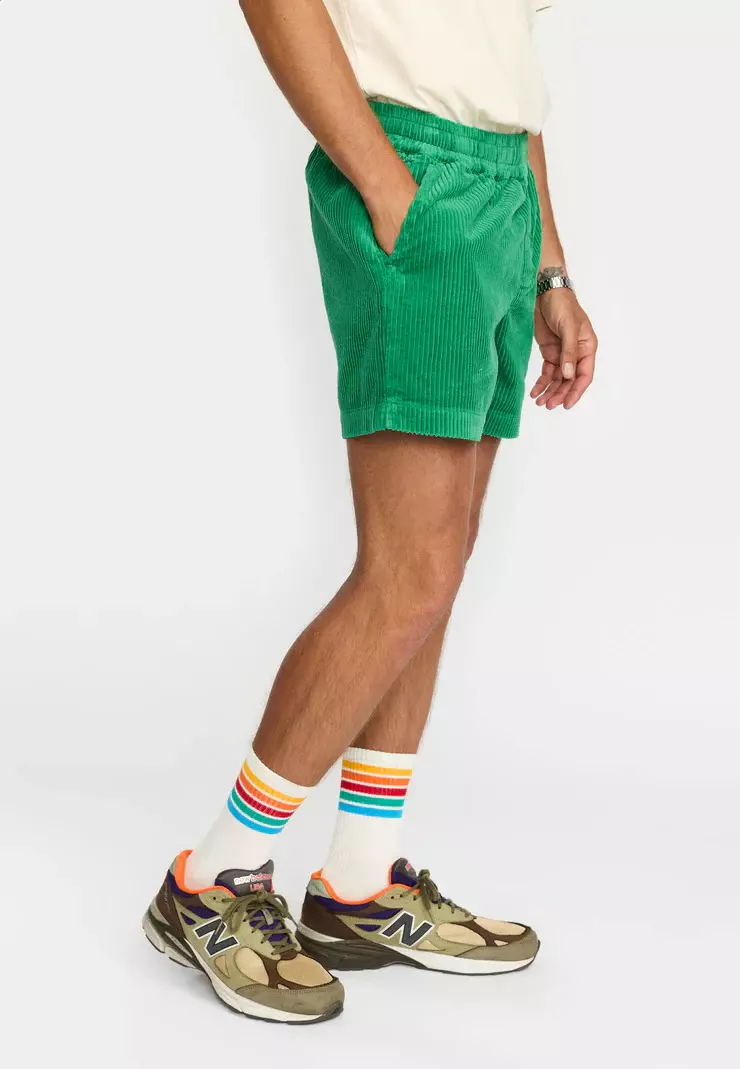 Revolution Green Cord Casual Shorts Herren grün